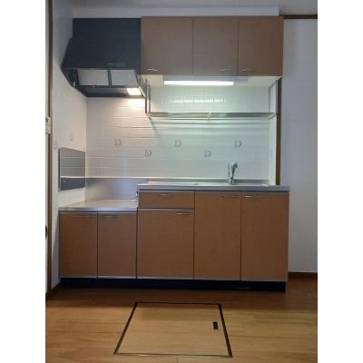 キャメロット 101【管理NO：1-011344701-01010】 ★家具家電は申し込み後に搬入します★ ★2026年10月中旬入居可能★の物件画像