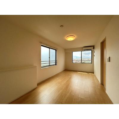 サンミッシェルⅢ 301【管理NO：1-021346401-03010】 ★家具家電は申し込み後に搬入します★の物件画像
