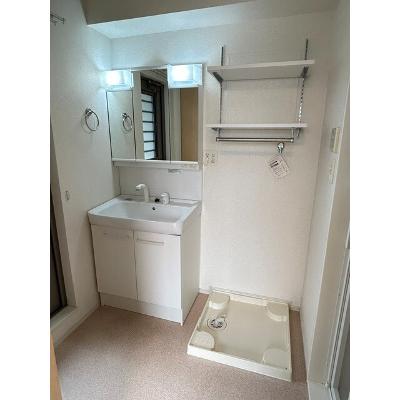 サンミッシェルⅢ 301【管理NO：1-021346401-03010】 ★家具家電は申し込み後に搬入します★の物件画像