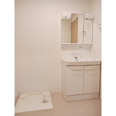 カルム　メゾン 101【管理NO：1-028203501-01010】 ★家具家電は申し込み後に搬入します★の物件画像