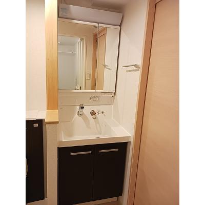 エムズアークⅠ 102【管理NO：1-018106801-01020】 ★家具家電は申し込み後に搬入します★の物件画像