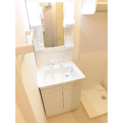 ヴィラ・ハナミズキ 101【管理NO：1-023408601-01010】 ★家具家電は申し込み後に搬入します★の物件画像