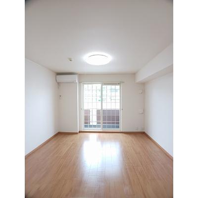 レストプレイスⅡ 102【管理NO：1-013934401-01020】 ★家具家電は申し込み後に搬入します★ ★2026年09月中旬入居可能★の物件画像