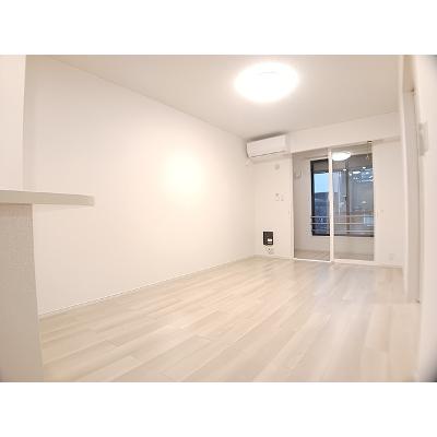 フランソレイユ 101【管理NO：1-025698601-01010】 ★家具家電は申し込み後に搬入します★の物件画像