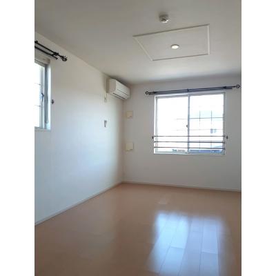 プロムナード 201【管理NO：1-019412001-02010】 ★家具家電は申し込み後に搬入します★ ★2026年09月中旬入居可能★の物件画像