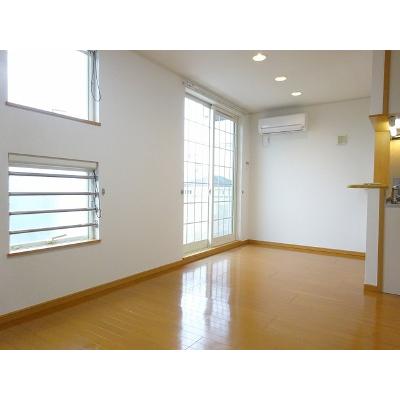 グリーンフォレスト 201【管理NO：1-013678601-02010】 ★家具家電は申し込み後に搬入します★ ★2026年10月中旬入居可能★の物件画像
