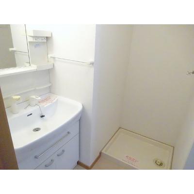 グリーンフォレスト 201【管理NO：1-013678601-02010】 ★家具家電は申し込み後に搬入します★ ★2026年10月中旬入居可能★の物件画像