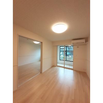 メゾンルミネ五個荘Ⅰ 103【管理NO：1-026757901-01030】 ★家具家電は申し込み後に搬入します★ ★2026年10月中旬入居可能★の物件画像