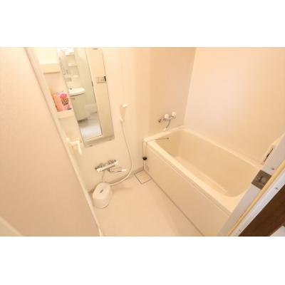 リッツ西蒲田　3Bタイプ　【ダブルベッド】【2人掛けソファ】【ダイニングテーブル】の物件画像