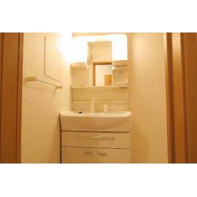 ルミエール　日野　Ⅰ 205【管理NO：1-014621001-02050】 ★家具家電は申し込み後に搬入します★ ★2026年10月下旬入居可能★の物件画像