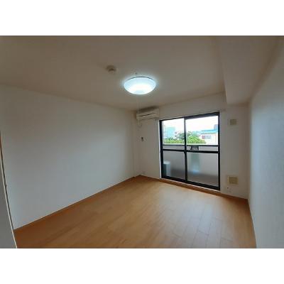 コリネッタ鴻ノ巣 203【管理NO：1-013723601-02030】 ★家具家電は申し込み後に搬入します★ ★2026年10月中旬入居可能★の物件画像