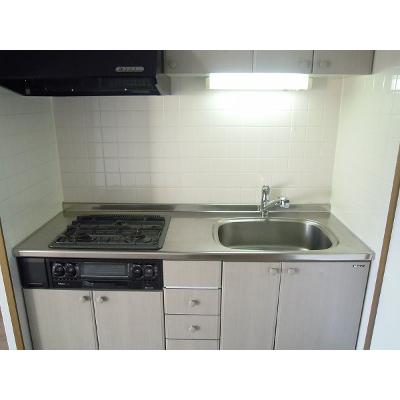 レカレクション 303【管理NO：1-011068401-03030】 ★家具家電は申し込み後に搬入します★ ★2026年10月中旬入居可能★の物件画像