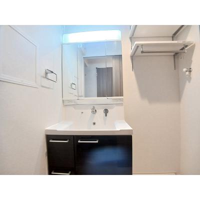 カルセドニー 302【管理NO：1-020425701-03020】 ★家具家電は申し込み後に搬入します★の物件画像