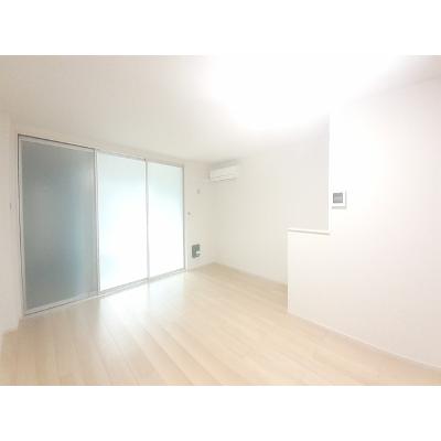 ラフィネ 102【管理NO：1-025829801-01020】 ★家具家電は申し込み後に搬入します★の物件画像