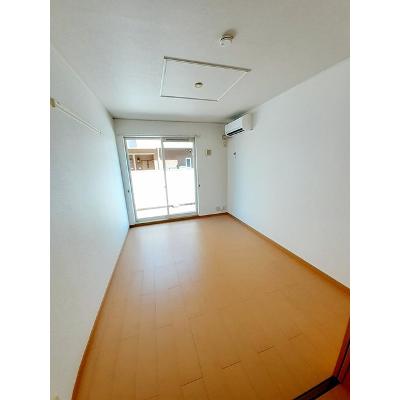 カーサ・セレーノⅠ 102【管理NO：1-015046901-01020】 ★家具家電は申し込み後に搬入します★ ★2026年11月上旬入居可能★の物件画像