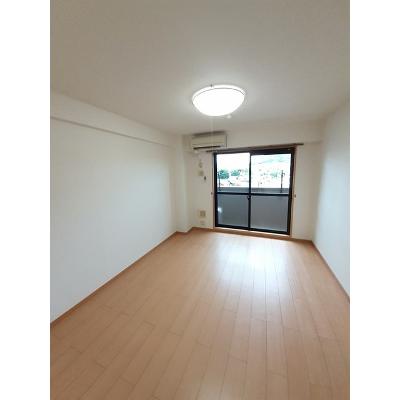 グラン・フィオーレ 107【管理NO：1-012273701-01060】 ★家具家電は申し込み後に搬入します★の物件画像