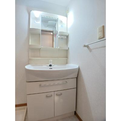 ヴァルムベルクＢ 103【管理NO：1-014379301-01030】 ★家具家電は申し込み後に搬入します★ ★2026年10月下旬入居可能★の物件画像