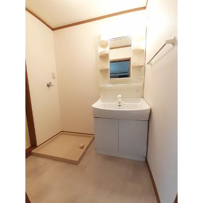 エヴァーグリーン 103【管理NO：1-011233701-01030】 ★家具家電は申し込み後に搬入します★ ★2026年10月中旬入居可能★の物件画像