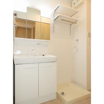 ラ・ベルメール天応 202【管理NO：1-025845601-02020】 ★家具家電は申し込み後に搬入します★ ★2026年10月中旬入居可能★の物件画像