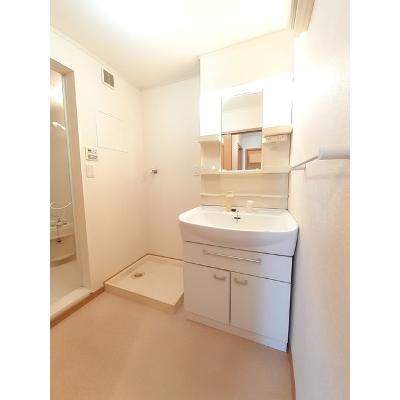 アルドーレ　五番館 204【管理NO：1-013683905-02040】 ★家具家電は申し込み後に搬入します★ ★2026年10月下旬入居可能★の物件画像