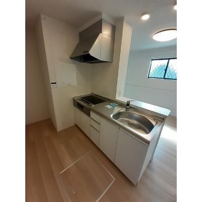 アバンティ 101【管理NO：1-026745401-01010】 ★家具家電は申し込み後に搬入します★ ★2026年09月中旬入居可能★の物件画像