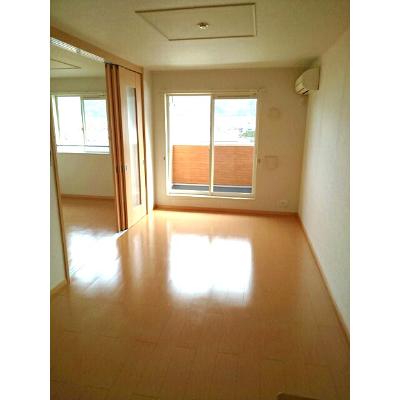 ラフィーネ不動上郷Ｃ 203【管理NO：1-015645803-02030】 ★家具家電は申し込み後に搬入します★の物件画像