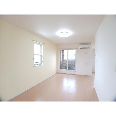 ＰＲＥＮＤＲＥ・ＨＡＲＵ 204【管理NO：1-019102801-02040】 ★家具家電は申し込み後に搬入します★の物件画像