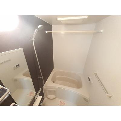 グランドソレイユ戸石 101【管理NO：1-022076101-01010】 ★家具家電は申し込み後に搬入します★ ★2026年10月下旬入居可能★の物件画像