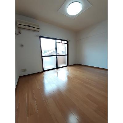 シーポート花時計 102【管理NO：1-011333001-01020】 ★家具家電は申し込み後に搬入します★ ★2026年10月下旬入居可能★の物件画像