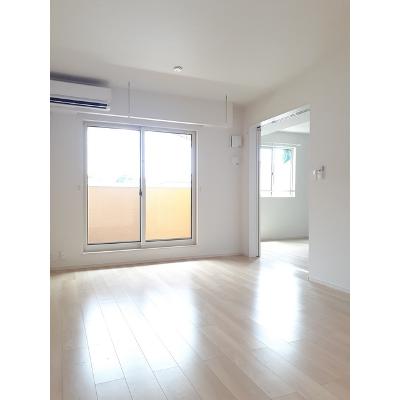 Ｓｕｎｌｉｔ　Ｌａｕｒｅｌ 205【管理NO：1-025636701-02050】 ★家具家電は申し込み後に搬入します★ ★2026年10月中旬入居可能★の物件画像
