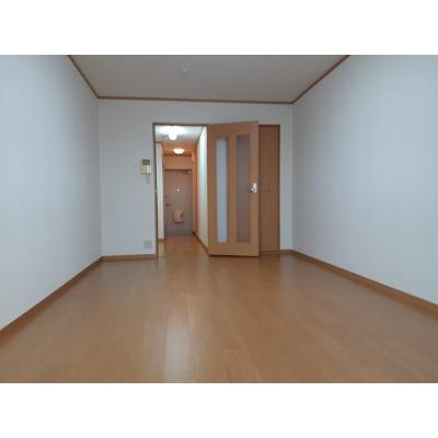 アウル 103【管理NO：1-013157001-01030】 ★家具家電は申し込み後に搬入します★の物件画像