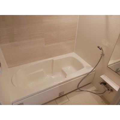 グランブルー 101【管理NO：1-027571301-01010】 ★家具家電は申し込み後に搬入します★ ★2026年09月下旬入居可能★の物件画像