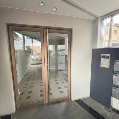 【J’sマンスリー元住吉Ⅱ 106】9月19日～入居可🌟厚さ20㎝高密度ポケットコイルマットレス使用！ 東横線 元住吉駅 徒歩6分！横浜駅・渋谷駅まで約20分でアクセス良好☆【インターネット無料】の物件画像