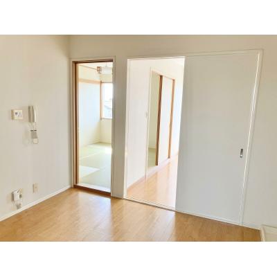 【M153】淡路市大谷　駐車場1台無料🚙国道へのアクセス◎で移動もスムーズ🚗部屋から海が見える2DK⛵の物件画像