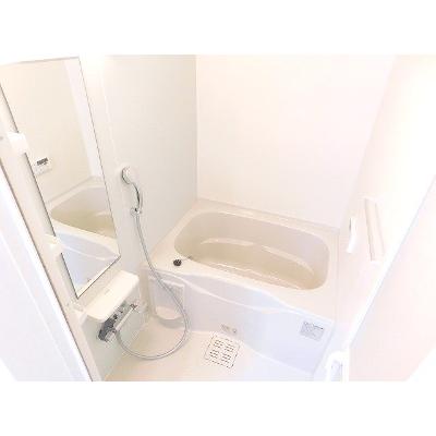 ピースリー 101【管理NO：1-023853801-01010】 ★家具家電は申し込み後に搬入します★の物件画像