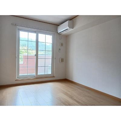 プリムローズ　弐番館 203【管理NO：1-013190802-02030】 ★家具家電は申し込み後に搬入します★ ★2026年10月中旬入居可能★の物件画像