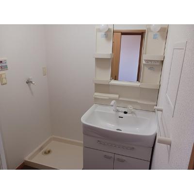 シャトーグラース壱番館 202【管理NO：1-013640801-02020】 ★家具家電は申し込み後に搬入します★ ★2026年10月中旬入居可能★の物件画像