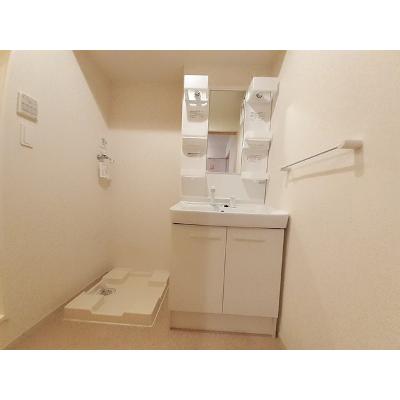 バーミィⅡ 102【管理NO：1-019259104-01020】 ★家具家電は申し込み後に搬入します★ ★2026年10月中旬入居可能★の物件画像