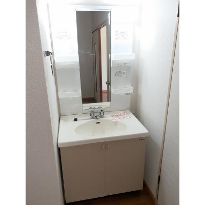ニュープレイス 104【管理NO：1-004544301-01040】 ★家具家電は申し込み後に搬入します★の物件画像