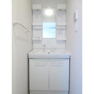 イセ　ソラージュⅡ 102【管理NO：1-020523601-01020】 ★家具家電は申し込み後に搬入します★ ★2026年10月中旬入居可能★の物件画像