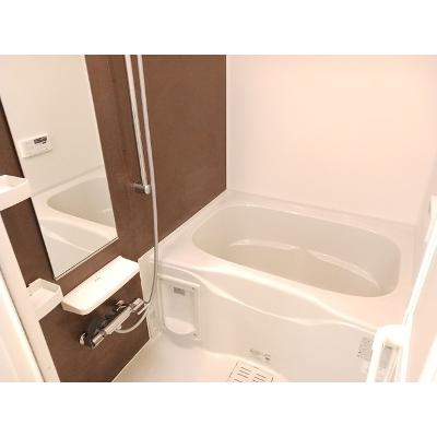 ＢＬＥＳＳ三郷　Ｂ棟 103【管理NO：1-023227702-01030】 ★家具家電は申し込み後に搬入します★の物件画像