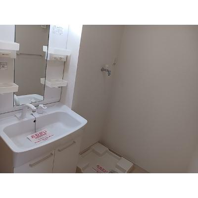 Ｈｉｒｏ　Ａ 101【管理NO：1-017573101-01010】 ★家具家電は申し込み後に搬入します★の物件画像