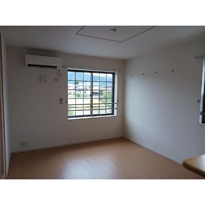 ベルパレット西 201【管理NO：1-019840402-02010】 ★家具家電は申し込み後に搬入します★の物件画像