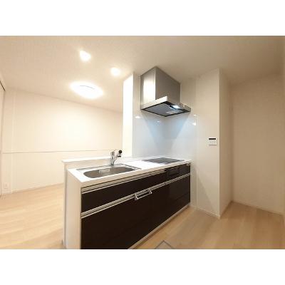 イタニティー富山 103【管理NO：1-027182801-01030】 ★家具家電は申し込み後に搬入します★ ★2026年10月中旬入居可能★の物件画像