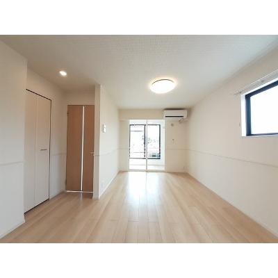 ミュルサンヌ 101【管理NO：1-026301201-01010】 ★家具家電は申し込み後に搬入します★ ★2026年10月中旬入居可能★の物件画像