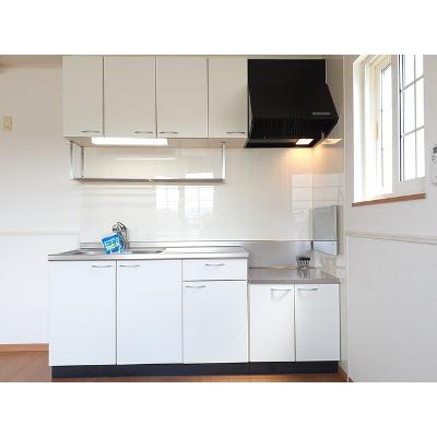 シュシュ 201【管理NO：1-015399401-02010】 ★家具家電は申し込み後に搬入します★ ★2026年10月中旬入居可能★の物件画像