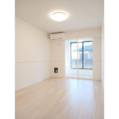 ヒカルサ清水八千代 101【管理NO：1-028333801-01010】 ★家具家電は申し込み後に搬入します★ ★2026年11月中旬入居可能★の物件画像