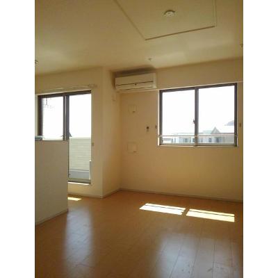 エトワール　Ⅲ 201【管理NO：1-019092903-02010】 ★家具家電は申し込み後に搬入します★ ★2026年09月中旬入居可能★の物件画像