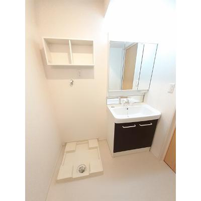リシーズン 102【管理NO：1-023524001-01020】 ★家具家電は申し込み後に搬入します★ ★2026年10月中旬入居可能★の物件画像