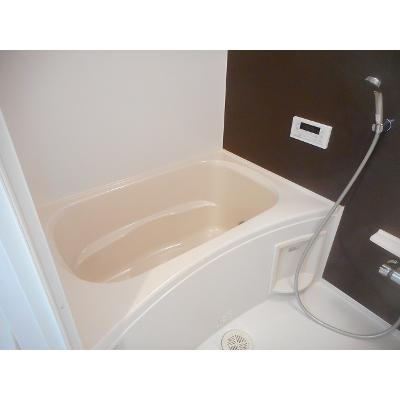 フィオーレ３０２ 305【管理NO：1-021118001-03040】 ★家具家電は申し込み後に搬入します★の物件画像